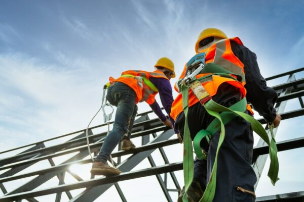 Corso di formazione per DPI anticaduta di terza categoria e utilizzo linee vita